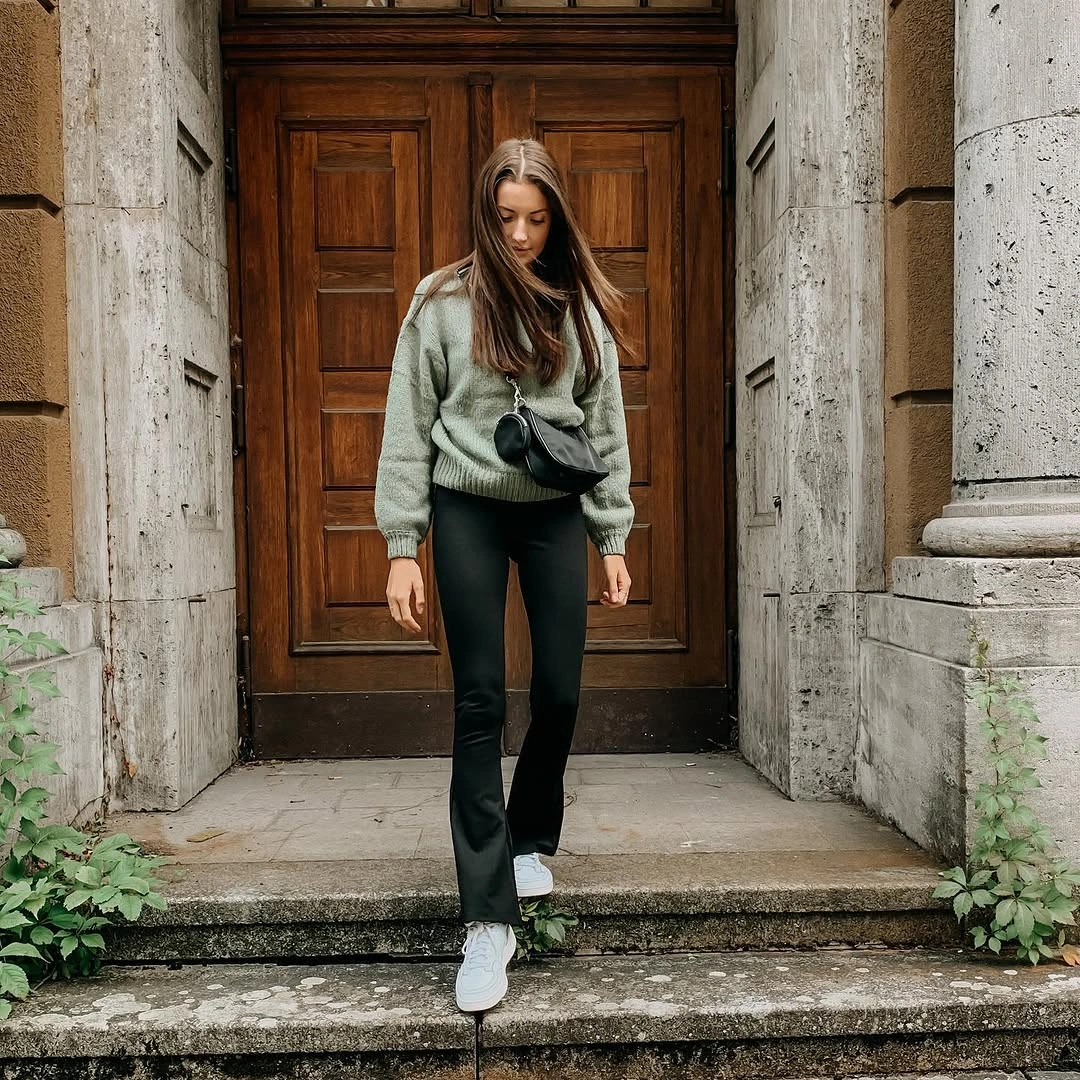 fall going out outfits 2026 Relaxed Knitwear with Flared Pants for Casual City Evenings