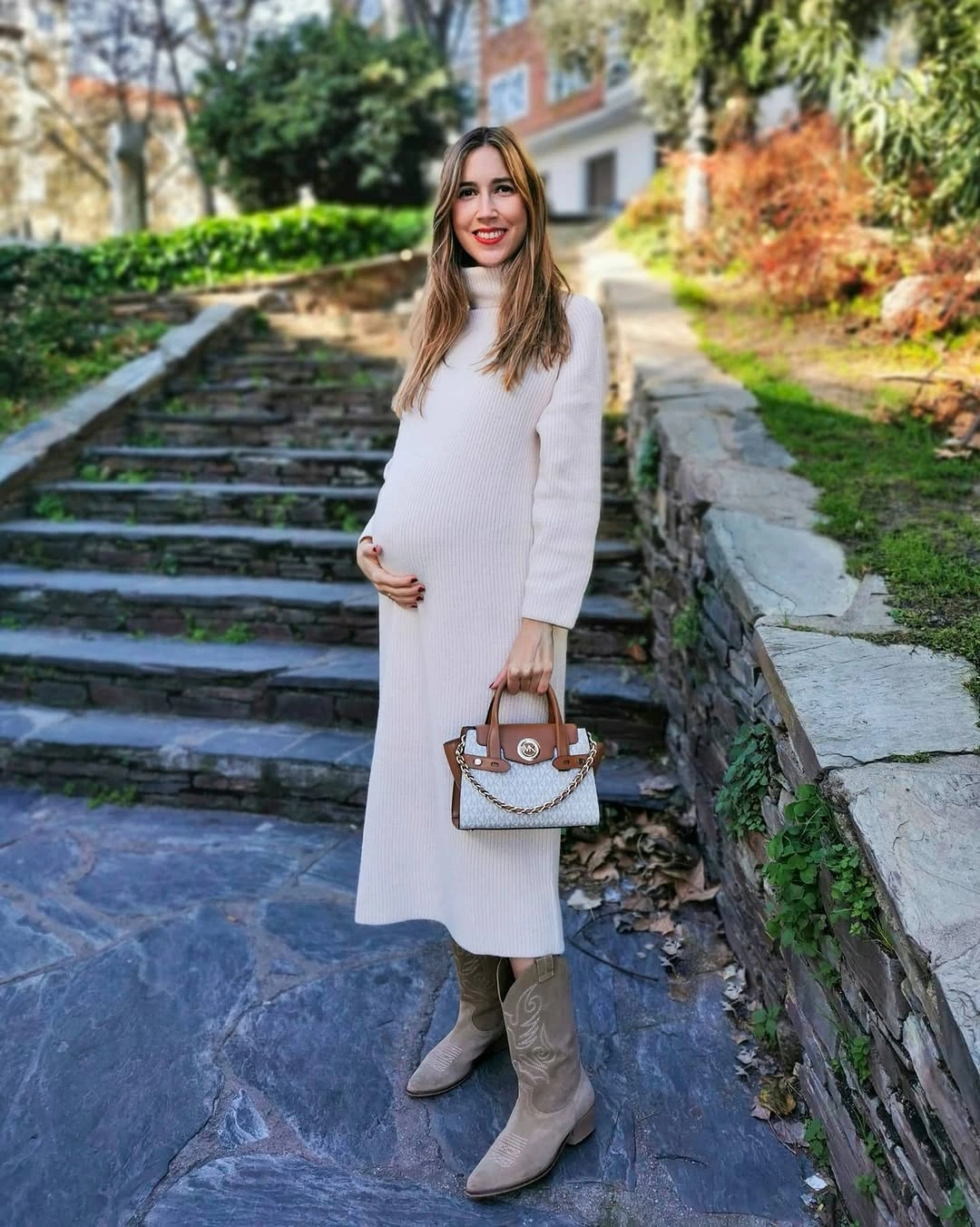 fall mom outfits 2026 Elegant Knit Dresses And Western Boots For Timeless Fall Style