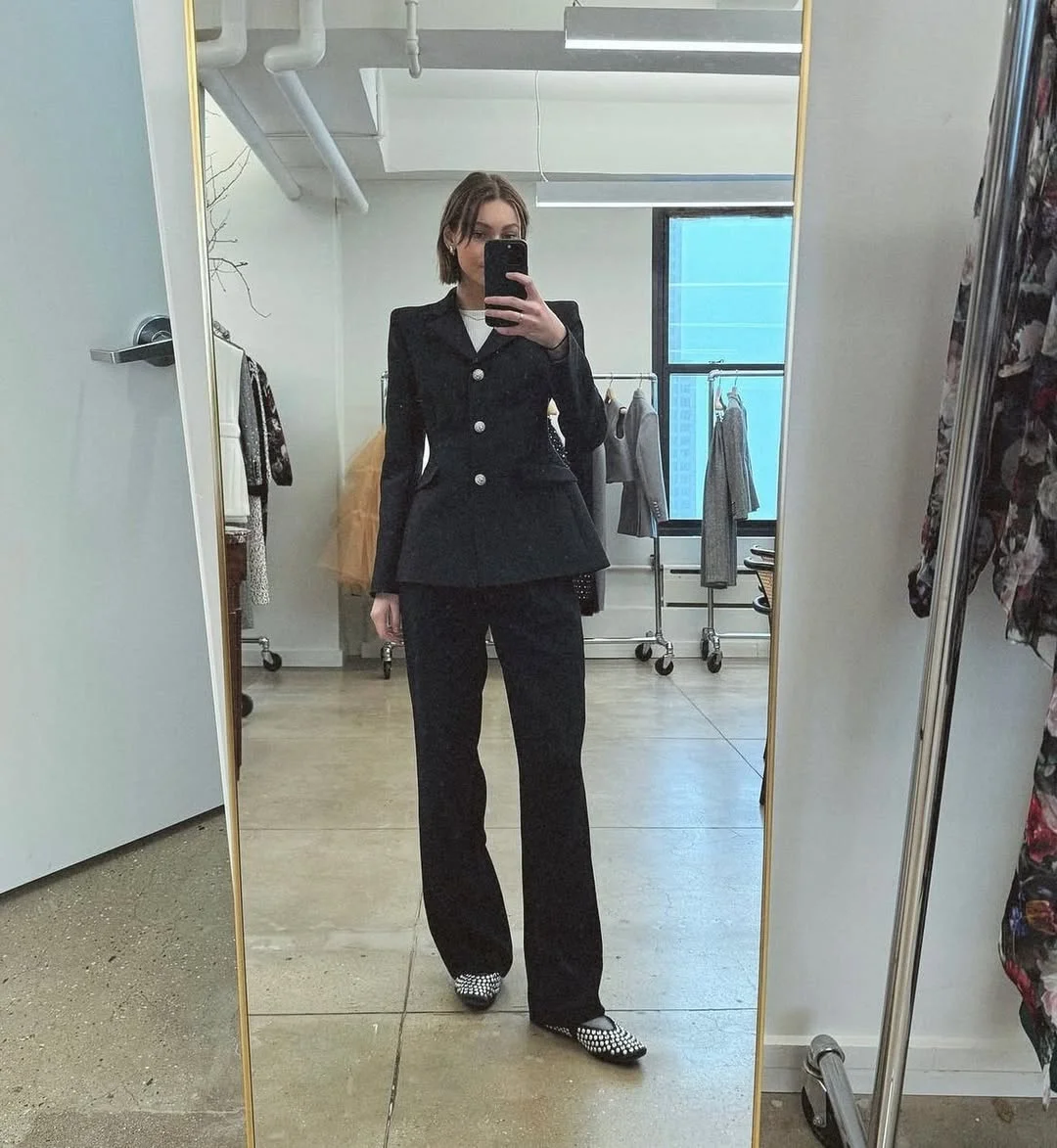 fall office outfits for women 2026 Sharp Black Tailoring That Never Goes Out of Style