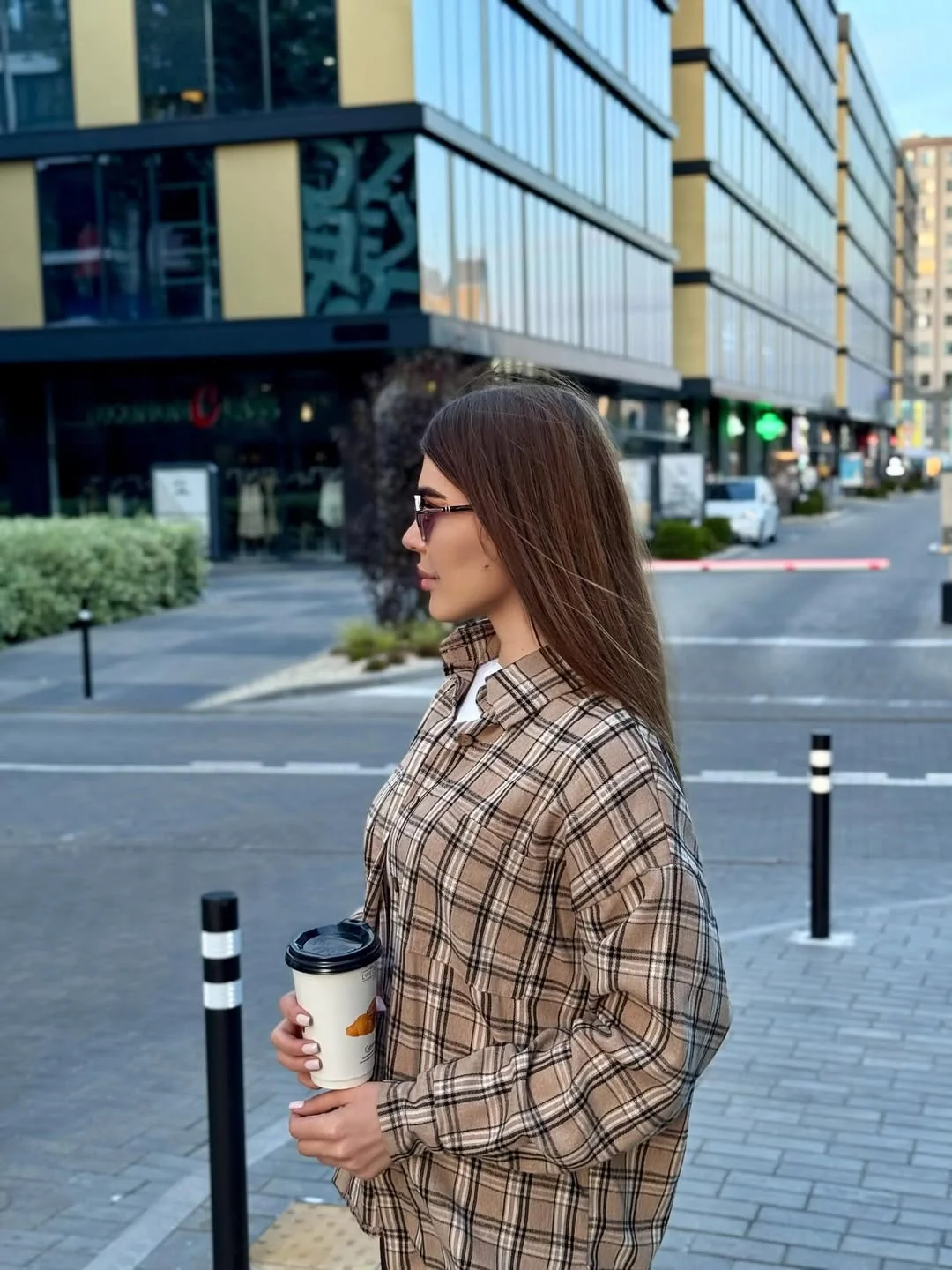 fall outfits for big busted women Relaxed Plaid Overshirts for Casual Coffee Dates