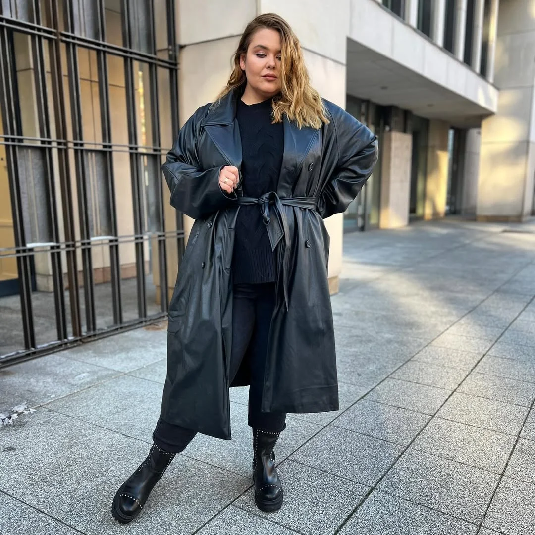 fall outfits for plus size women 2026 All-Black Layers With Leather Bring Powerful City Style