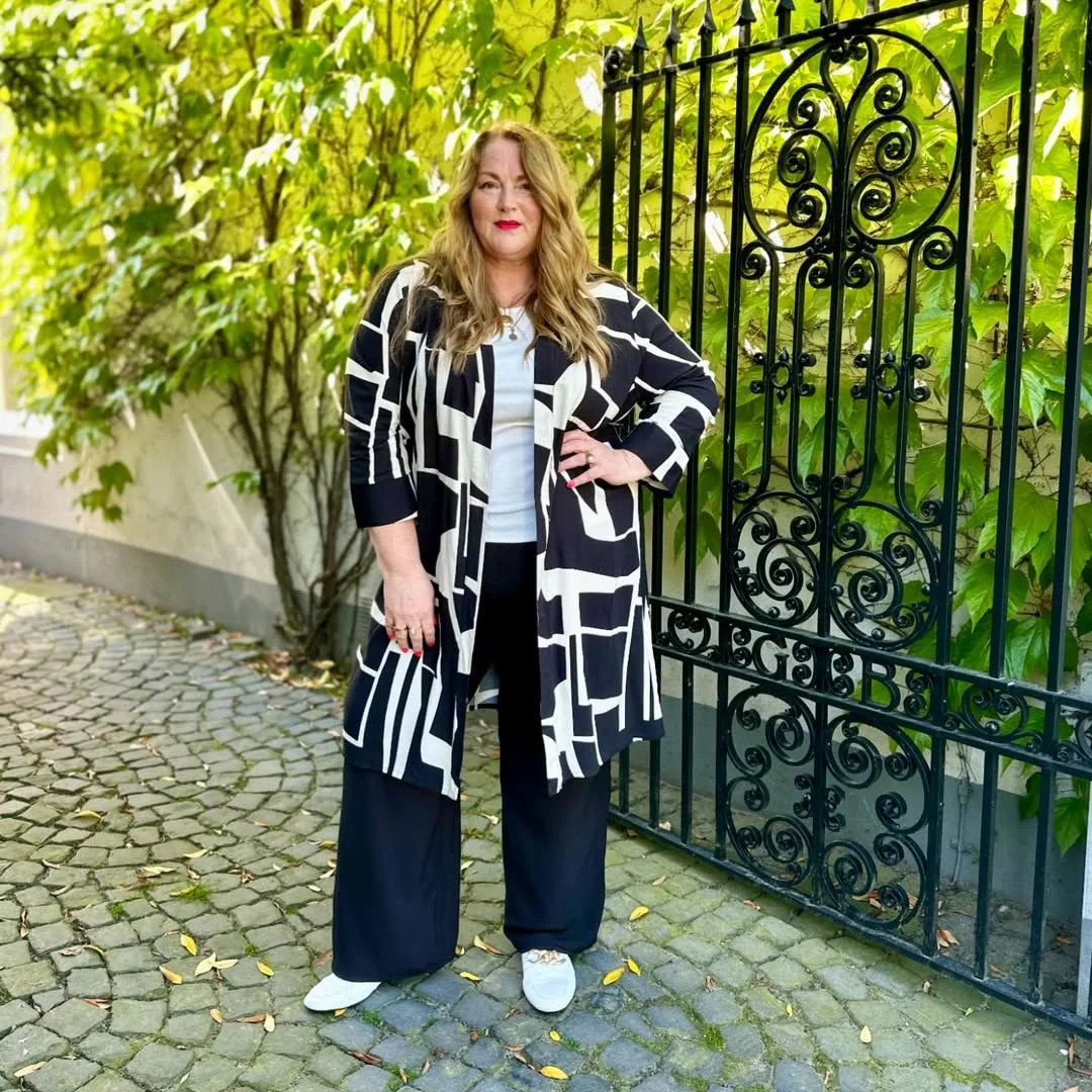 fall outfits for plus size women 2026 Graphic Cardigans Add Polish Without Feeling Too Formal