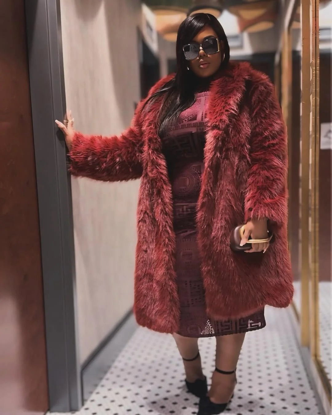 fall outfits for plus size women 2026 Rich Burgundy Layers Bring Instant Evening Glamour