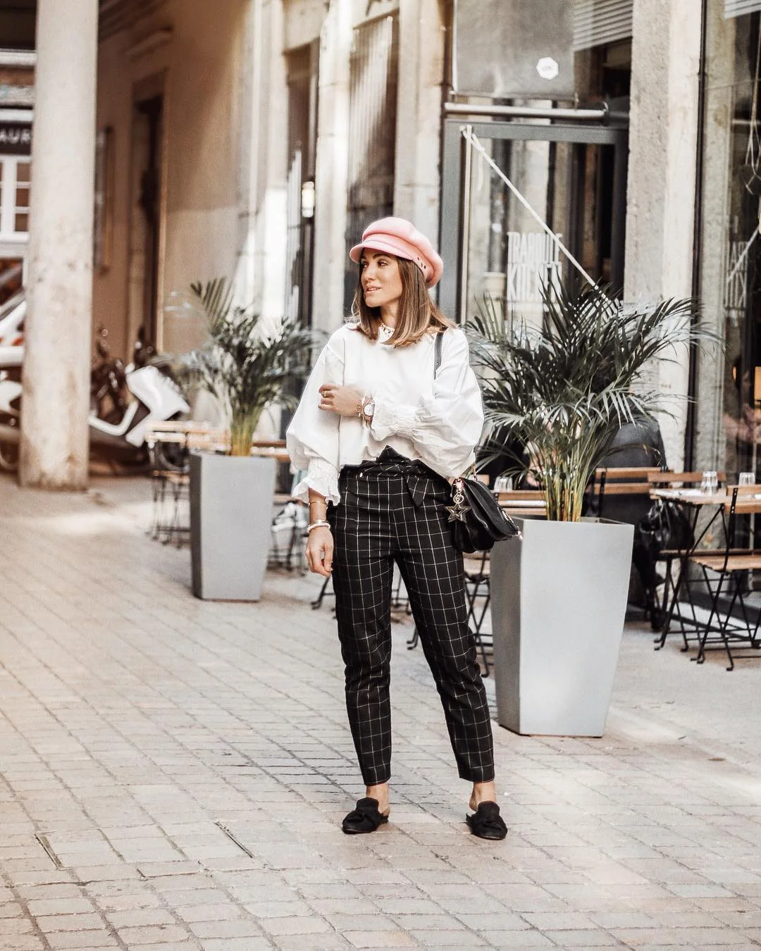 Fall outfits ideas 2026 Parisian Pink Accents And Tailored Plaid Pants
