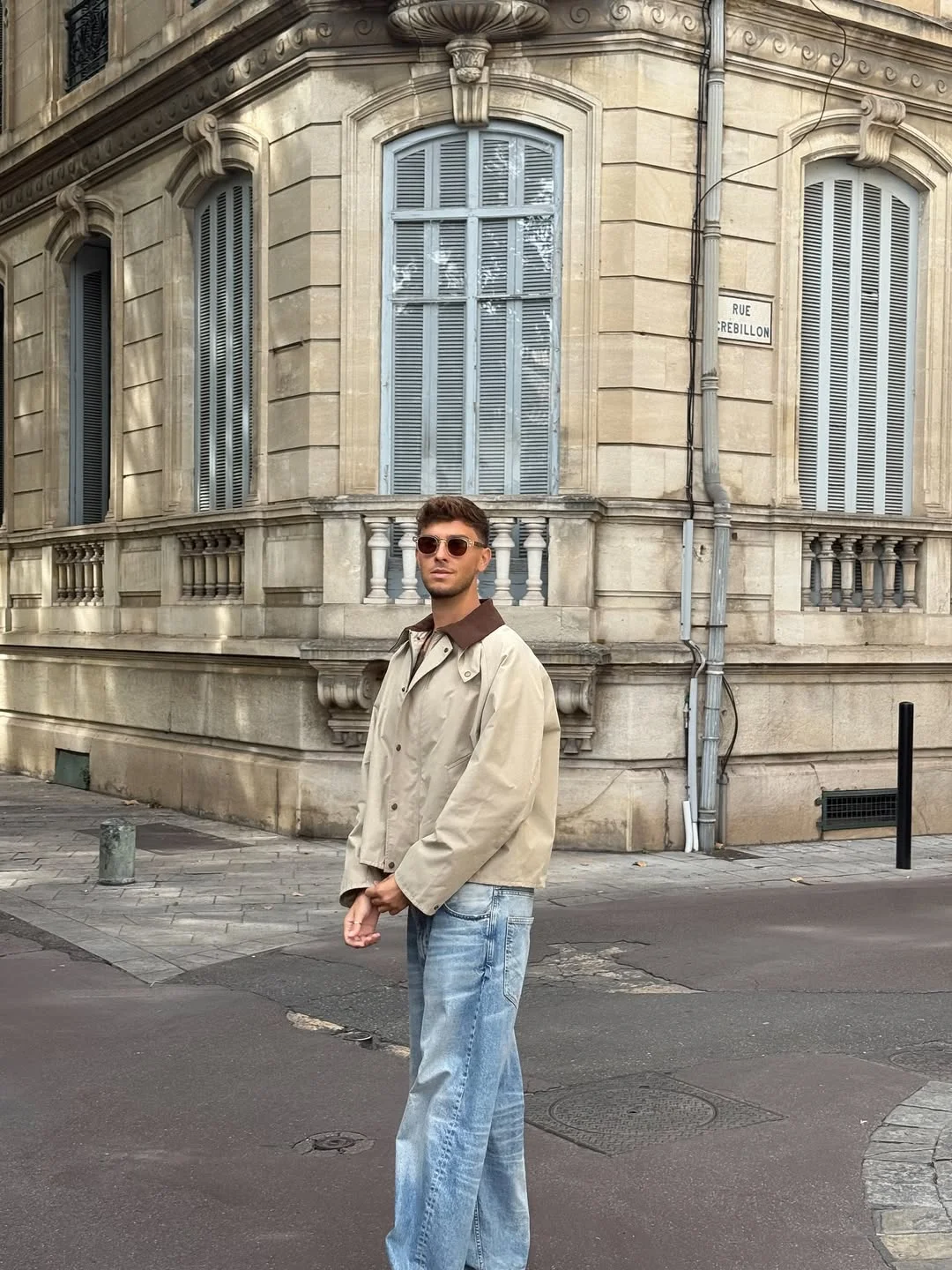 Fall outfits ideas for men 2026 Relaxed Parisian Menswear With Vintage Energy