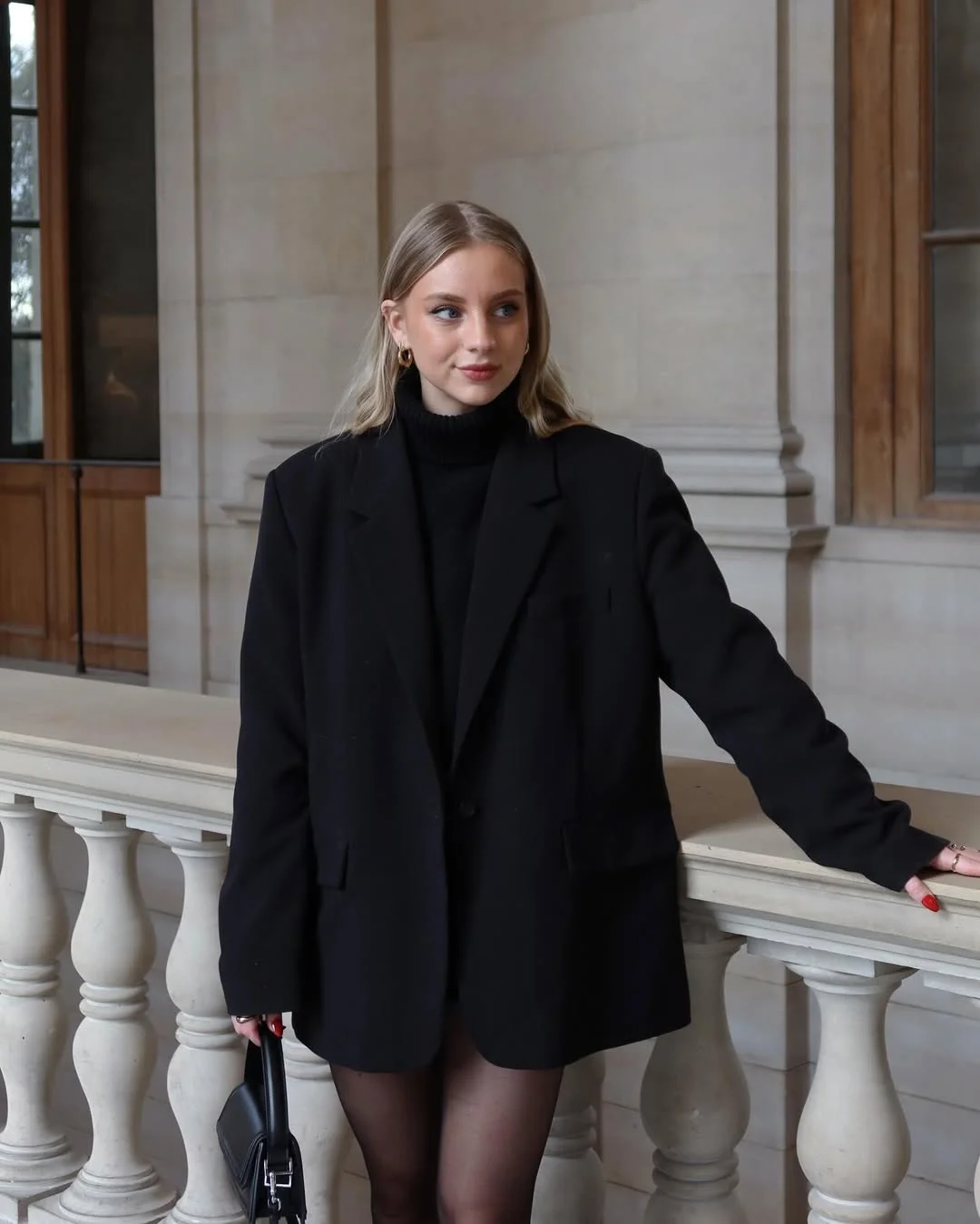 Fall outfits with blazers for women 2026 Oversized Black Blazers With Sleek Evening Minimalism