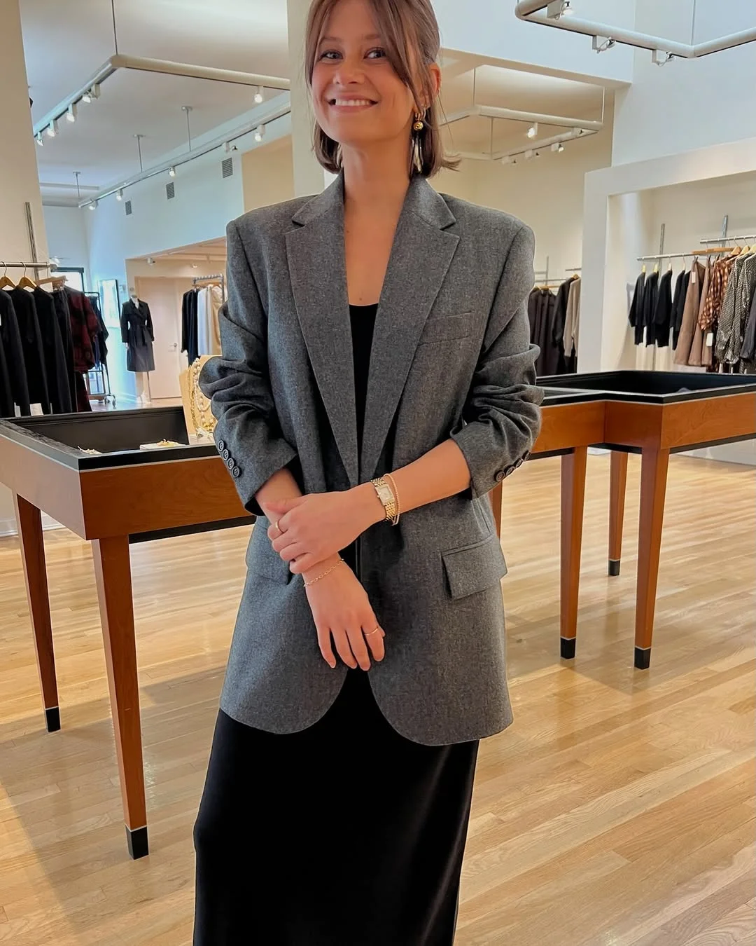 Fall outfits with blazers for women 2026 Oversized Gray Blazers With Minimalist Evening Styling