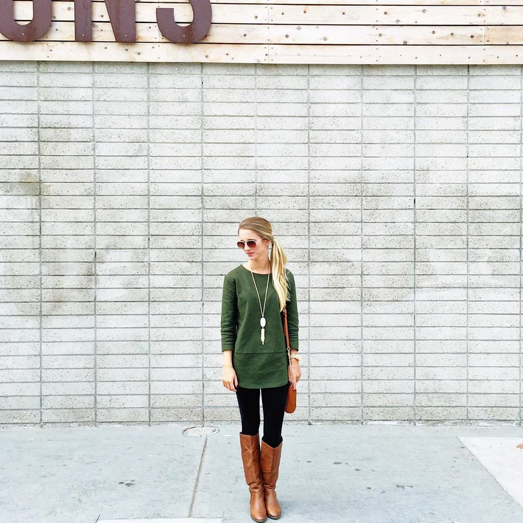 fall outfits with boots and leggings 2026 Simple Everyday Style with Brown Riding Boots