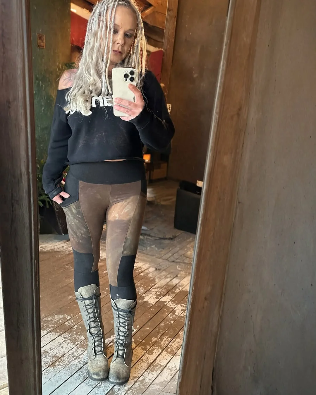 fall outfits with boots and leggings 2026 Edgy Utility Look with Lace-Up Combat Boots