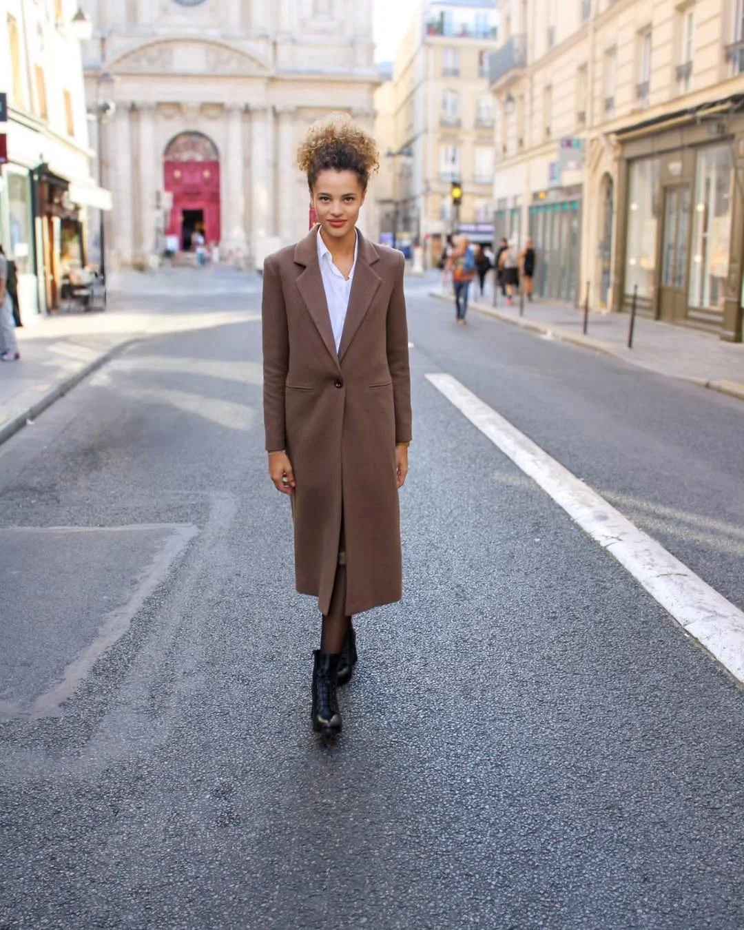 fall outfits with coat 2026 Parisian Tailoring With Rich Brown Sophistication