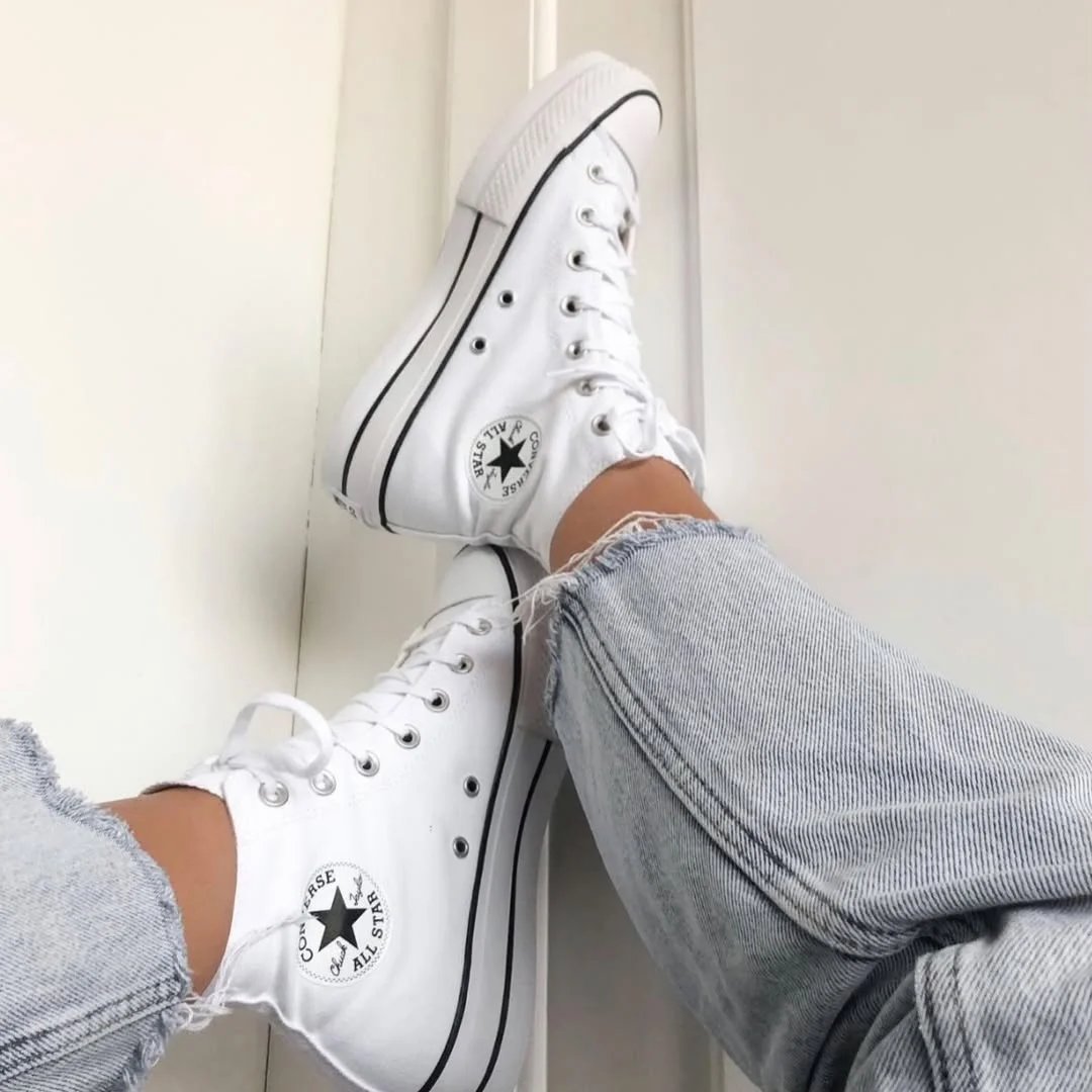 fall outfits with jeans and sneakers 2026 Classic High-Top Sneakers That Never Go Out of Style