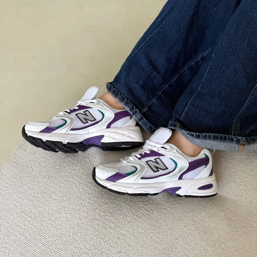 fall outfits with sneakers 2026 Purple Accent Trainers for Casual Fall Denim Looks