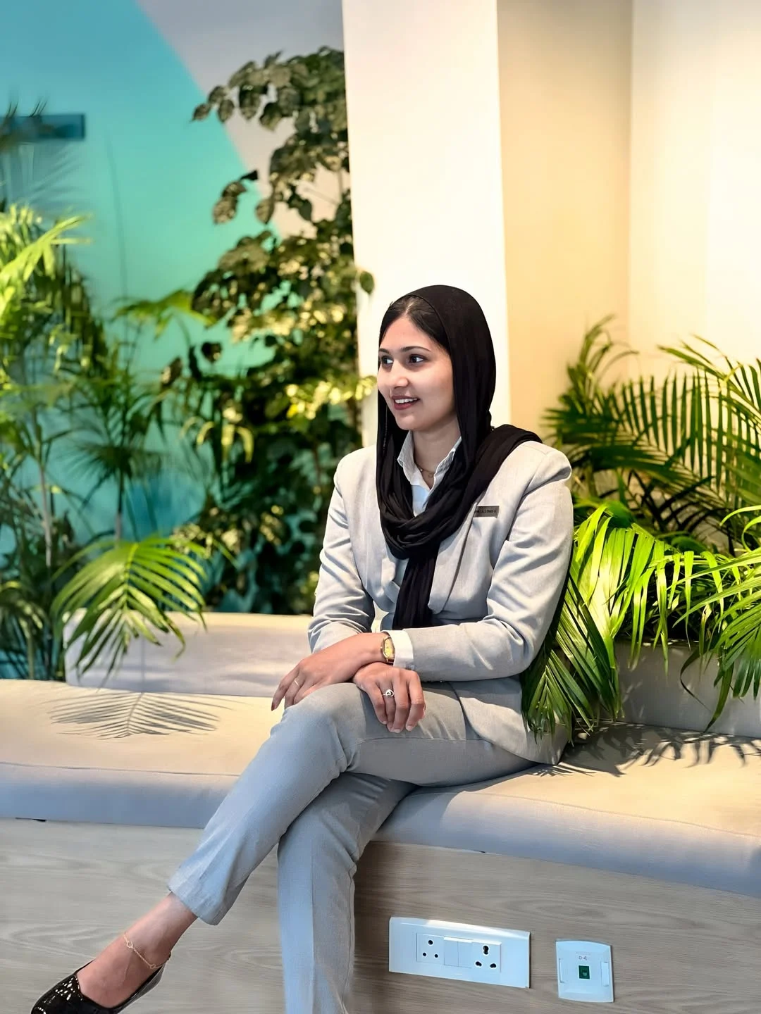 fall smart casual office outfits women 2026 Light Gray Tailoring With Elegant Modest Styling
