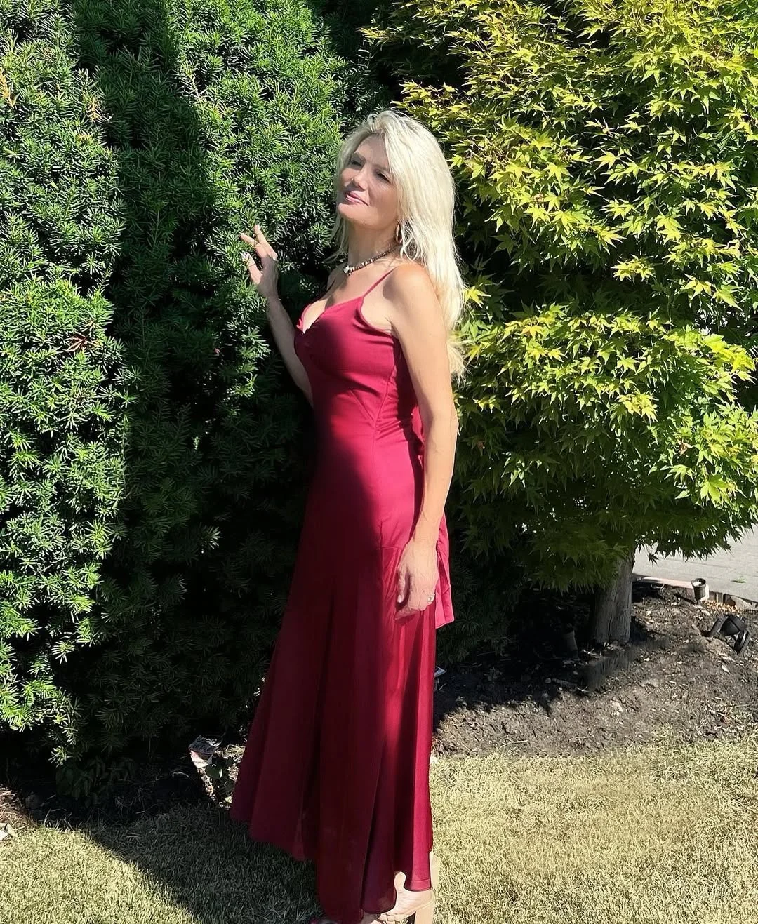 fall wedding guest dress 2026 Wine Satin Dresses That Always Work For Evening Receptions