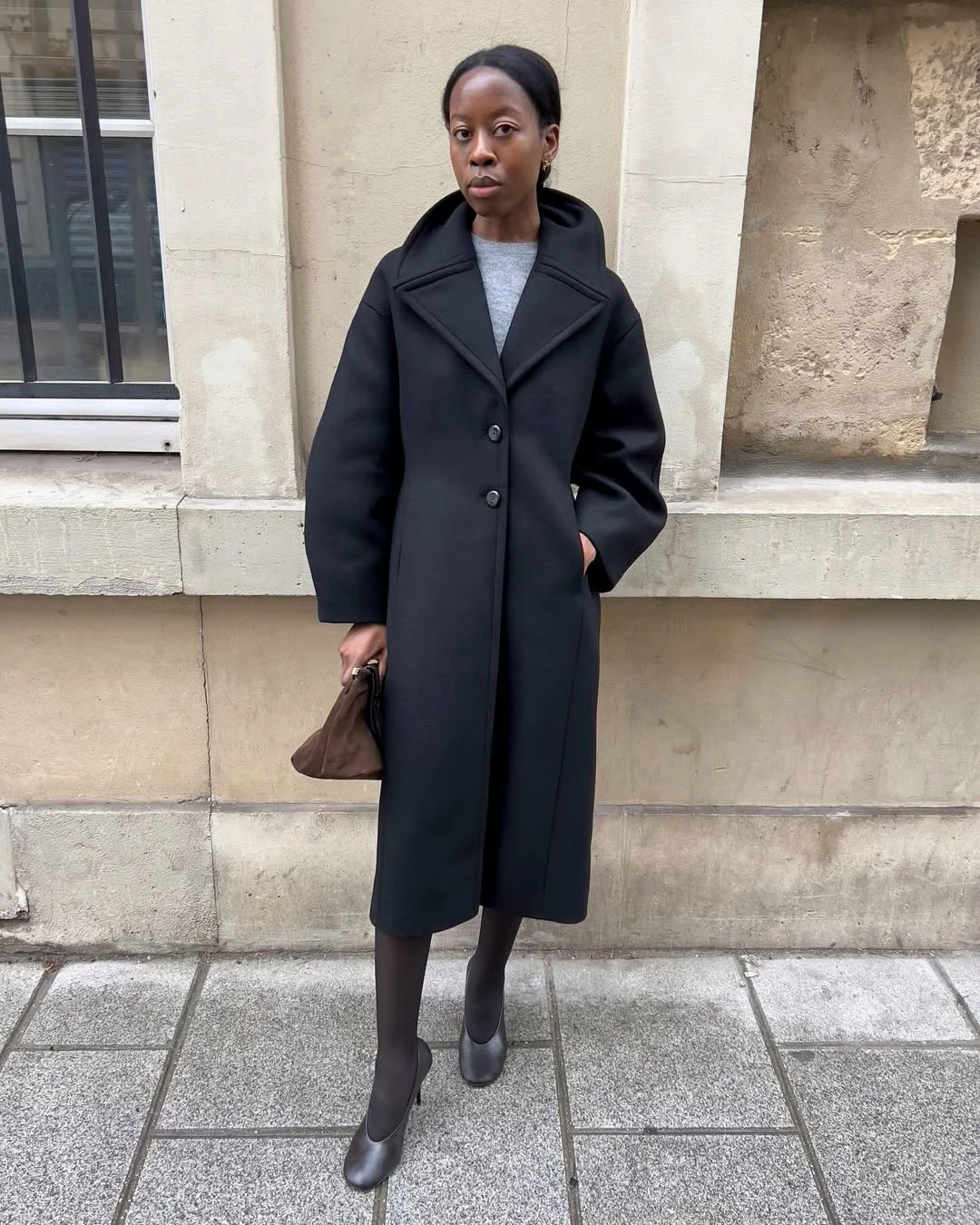 fall work outfits 2026 Minimal Black Coats That Always Look Expensive