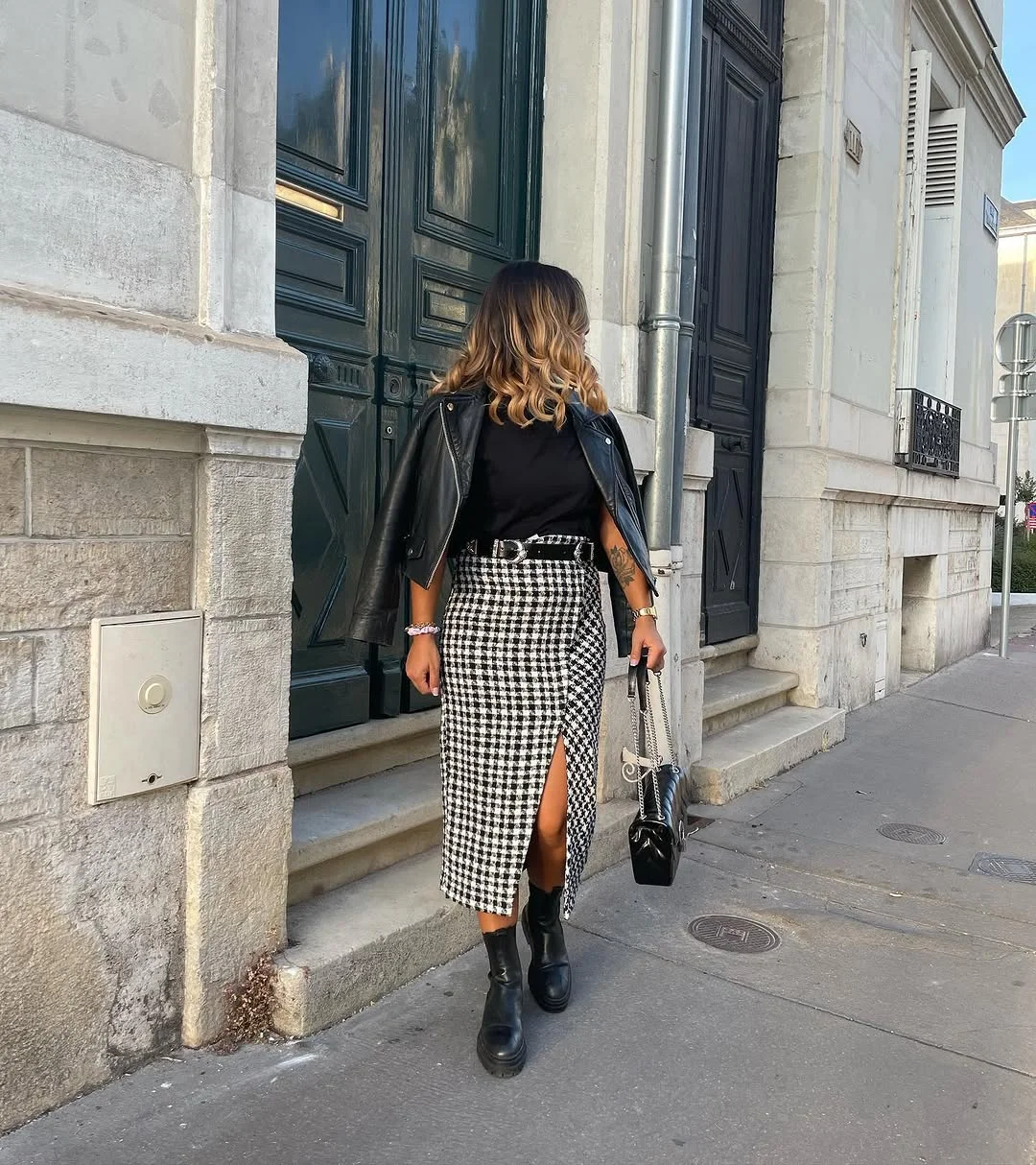 simple fall outfits 2026 Statement Midi Skirts That Make Simple Pieces Feel New Again