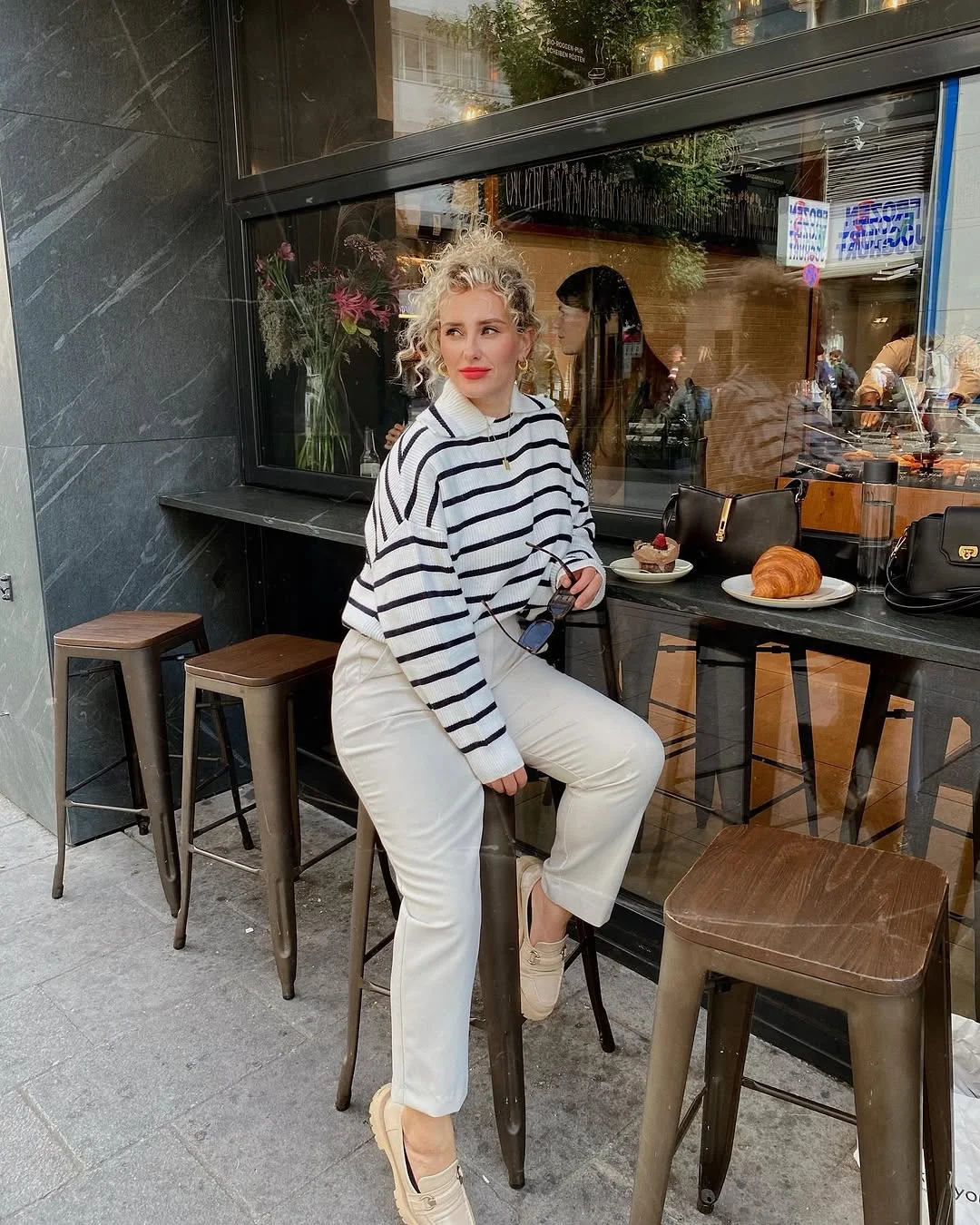 simple fall outfits 2026 Classic Stripes and Soft Neutrals for Everyday Café Style