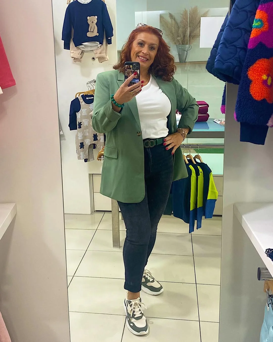 what to wear in fall 2026 over 50 A Fresh Blazer and Denim Combination for Everyday Confidence
