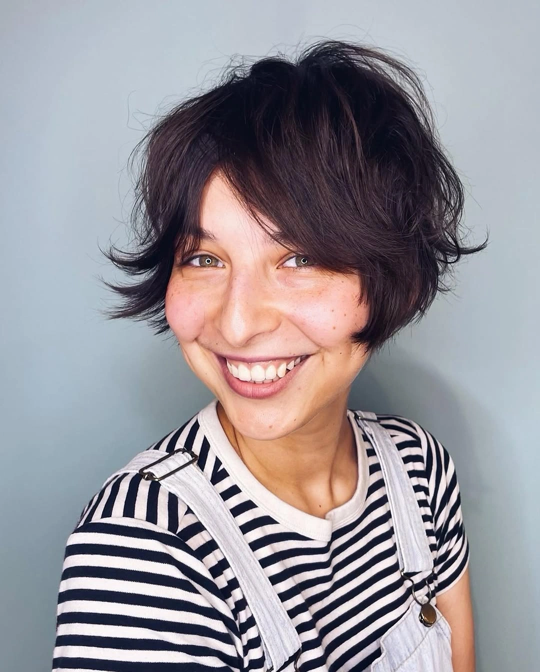 bixie haircut Airy Side-Swept Bixie with Playful Volume