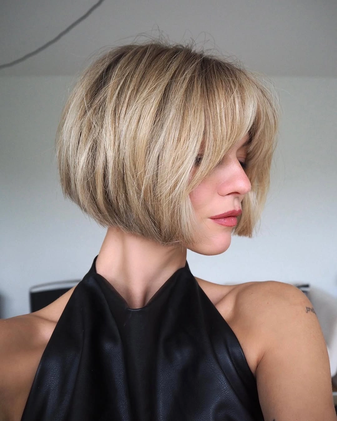 bobbed haircut for women Soft Layered Bob That Creates Natural Fullness