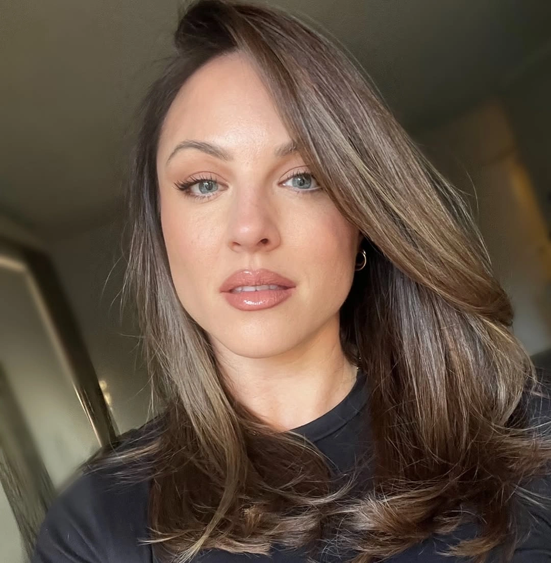 dimensional brunette hair color Smoky Brunette Layers With A Side-Swept Front