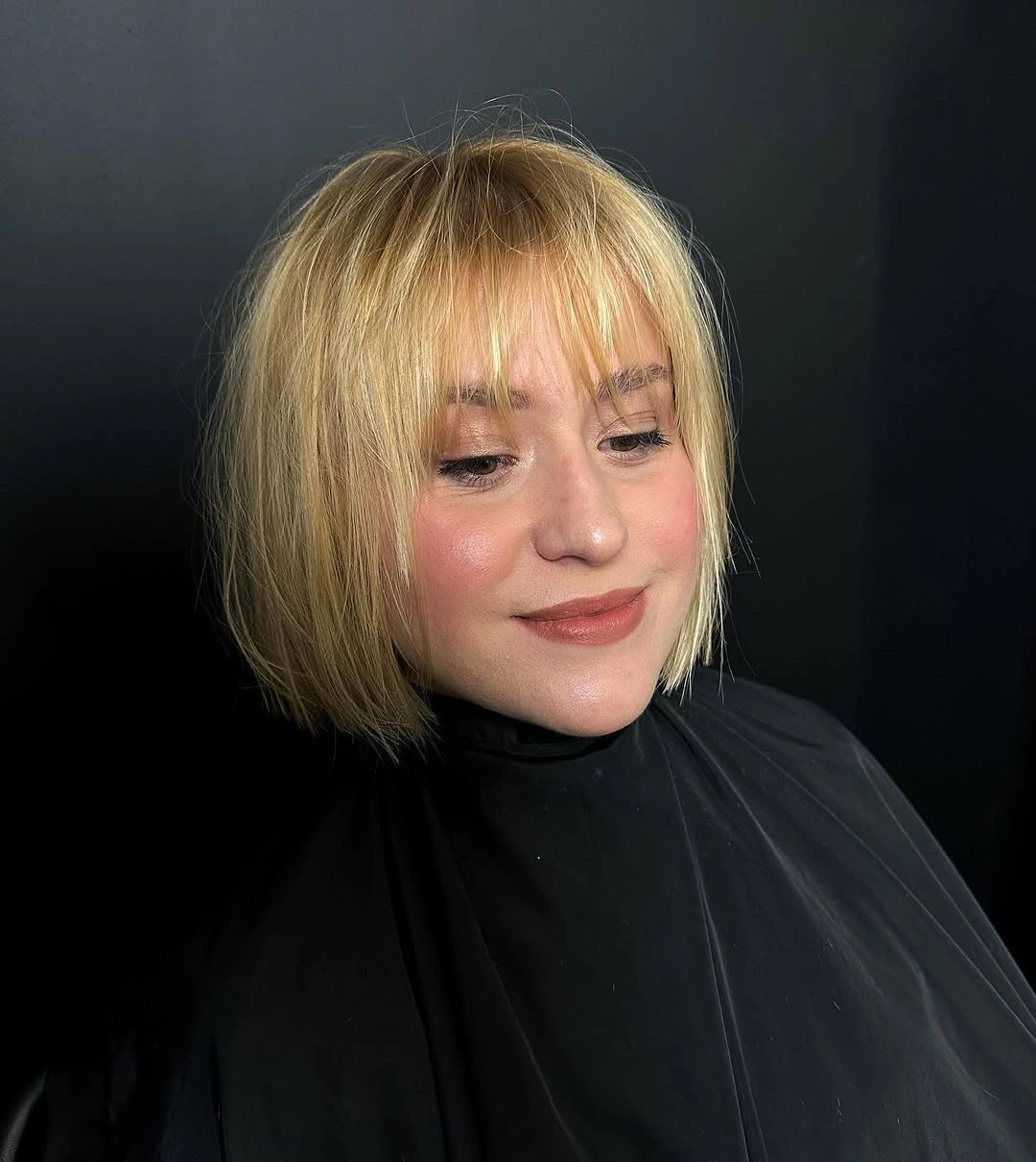 fall French Bob 2026 Classic Vanilla Blonde French Bob with Wispy Bangs