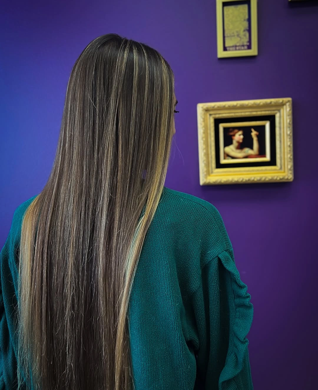 fall hair colour ideas 2026 Cool Mushroom Brunette With Face-Framing Blonde Ribbons
