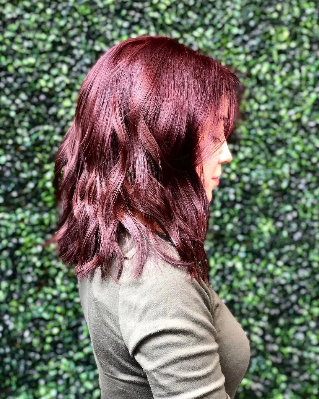 fall medium haircuts 2026 Rich Burgundy Waves for Autumn Glow