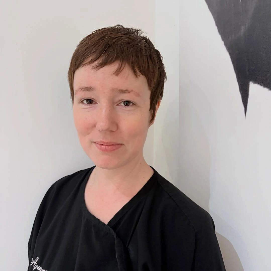 fall pixie haircut ideas 2026 Minimalist Micro Pixie For Everyday Confidence