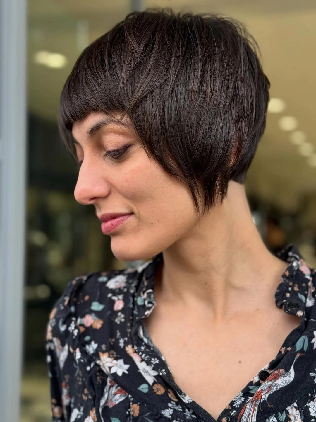 fall pixie haircut ideas 2026 Sleek Rounded Pixie With Elegant Lines
