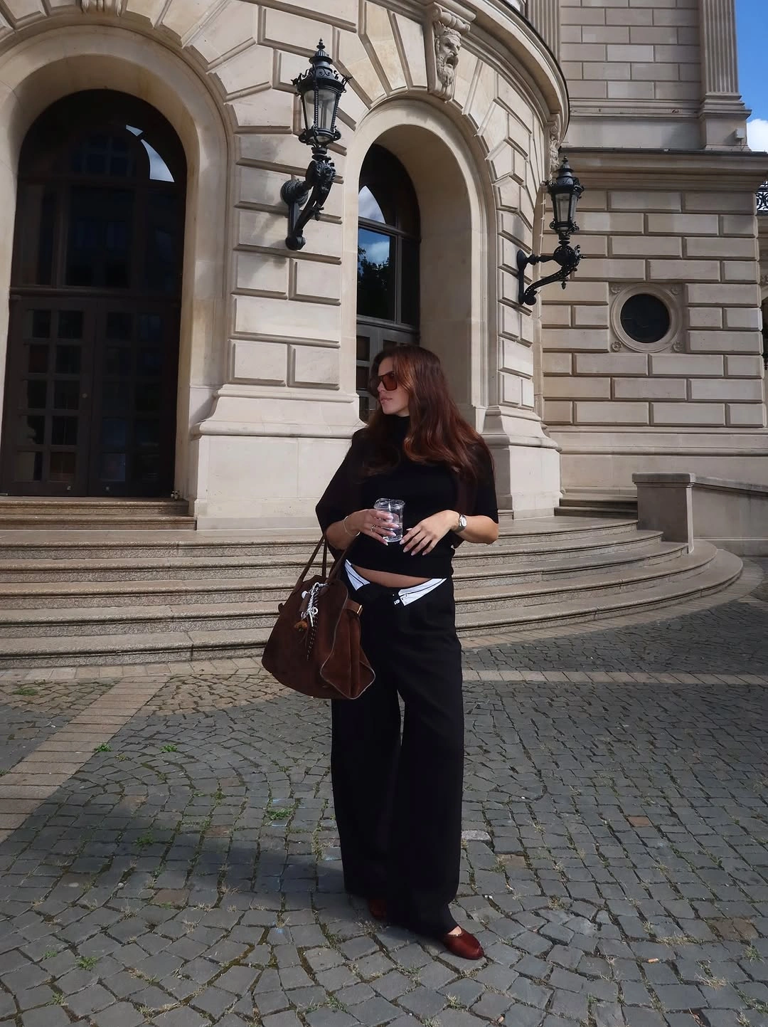 fall pregnancy outfits 2026 Quiet Luxury Maternity Style for the Modern City Woman