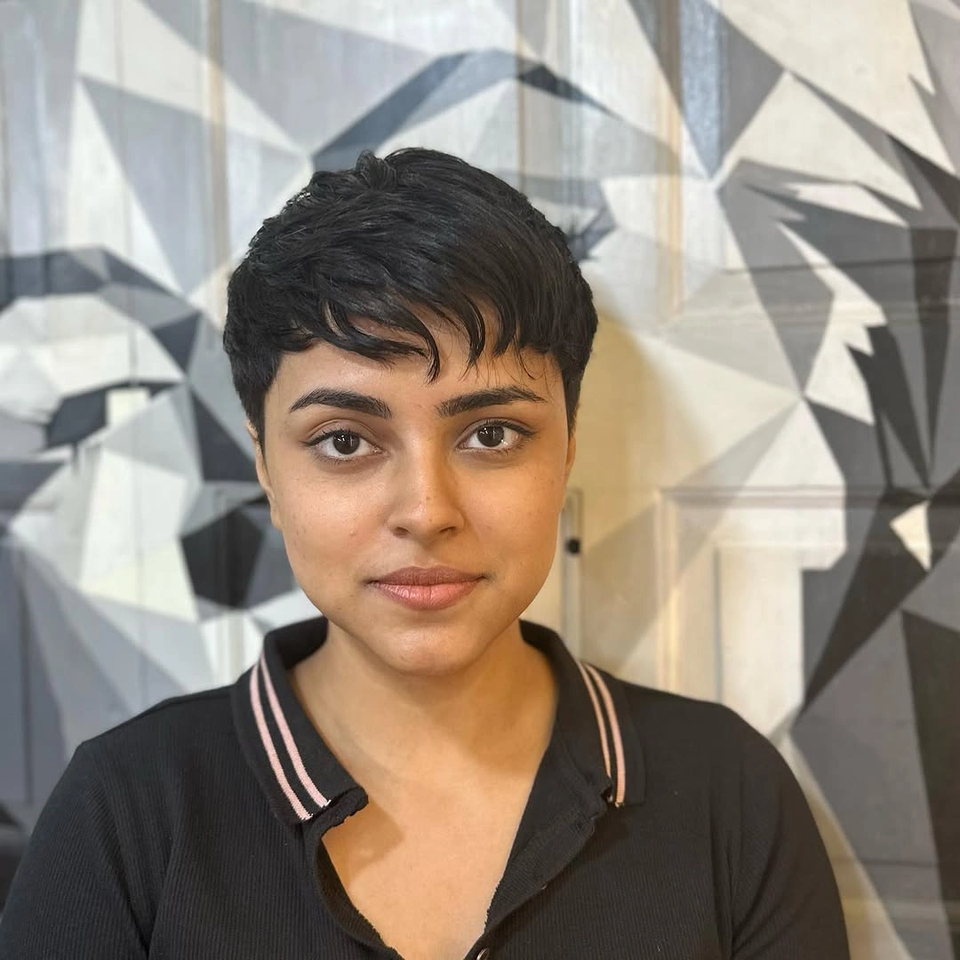 fall short haircuts 2026 Classic Short Pixie With Side-Swept Texture
