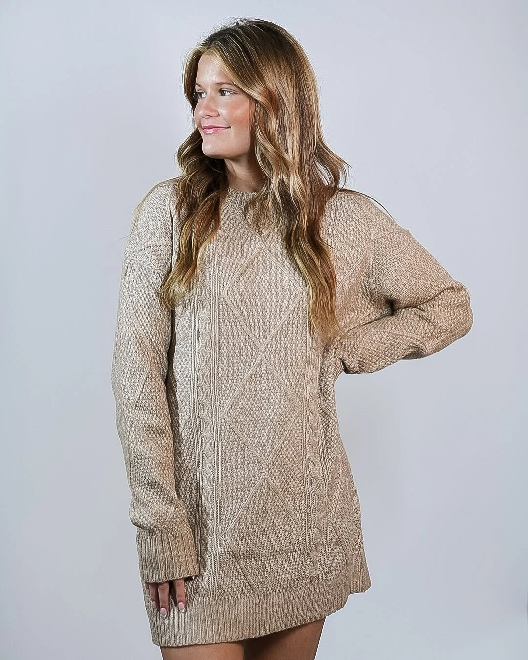 fall sweater dress outfits 2026 Classic Cable Knit Sweater Dress That Never Goes Out of Style