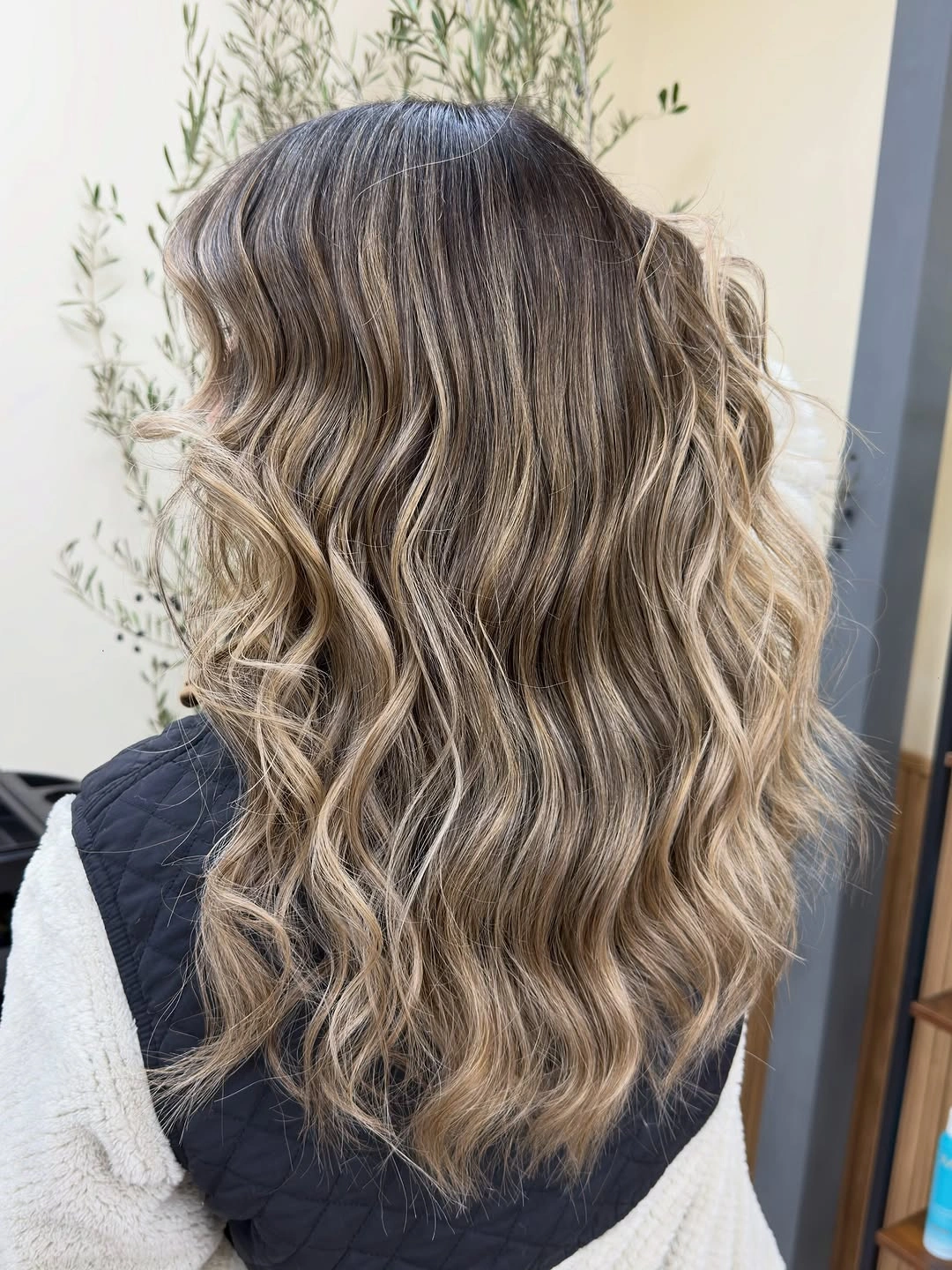 full head babylights blonde on brown hair Dimensional Beach Waves With Soft Champagne Blonde