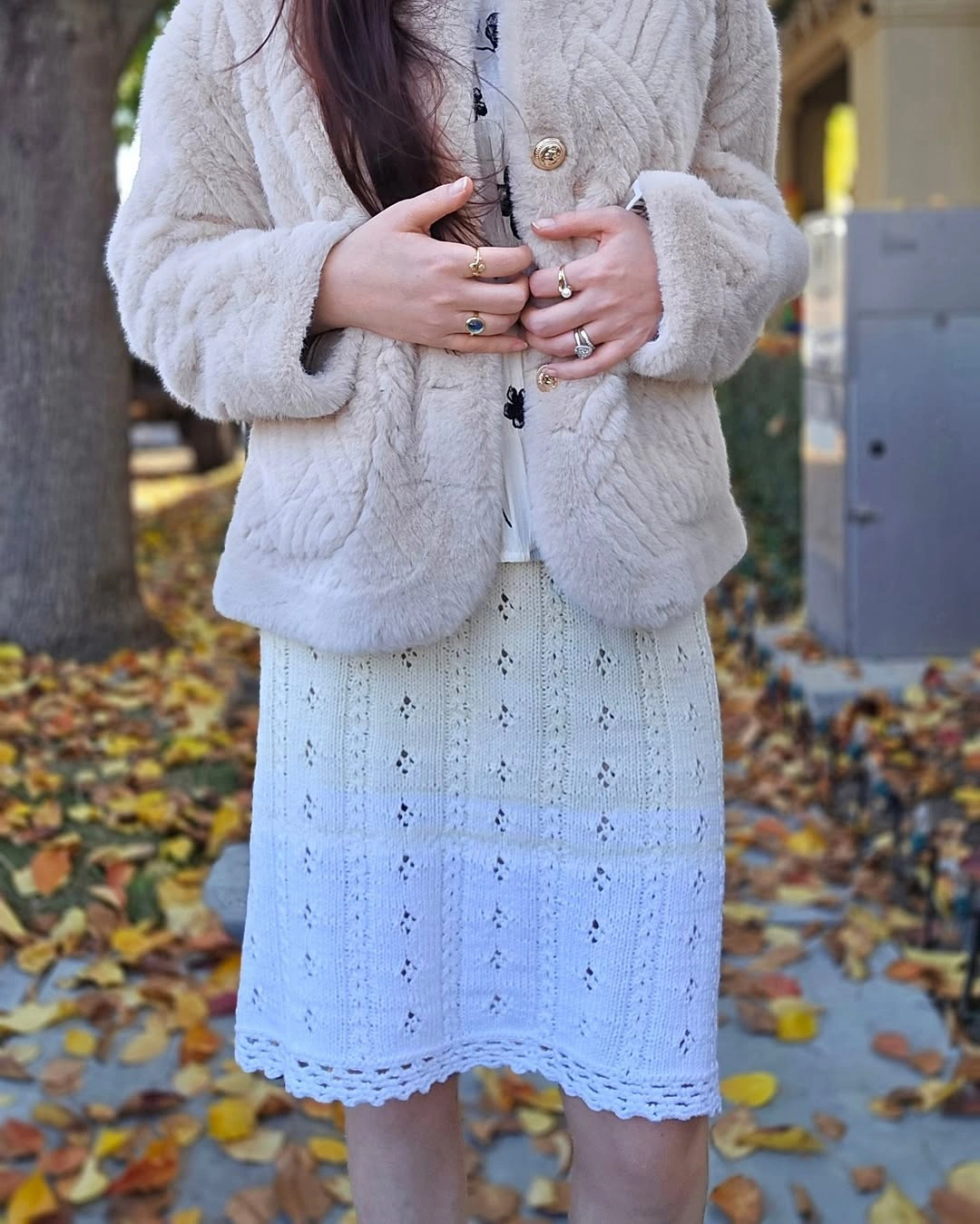 knit skirt outfits fall 2026 Soft Cream Layers That Feel Like Quiet Luxury