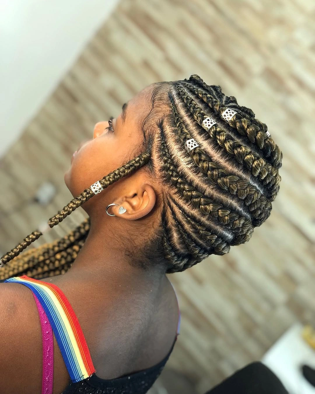 lemonade braid hairstyle Chunky Lemonade Braids With Metallic Accents