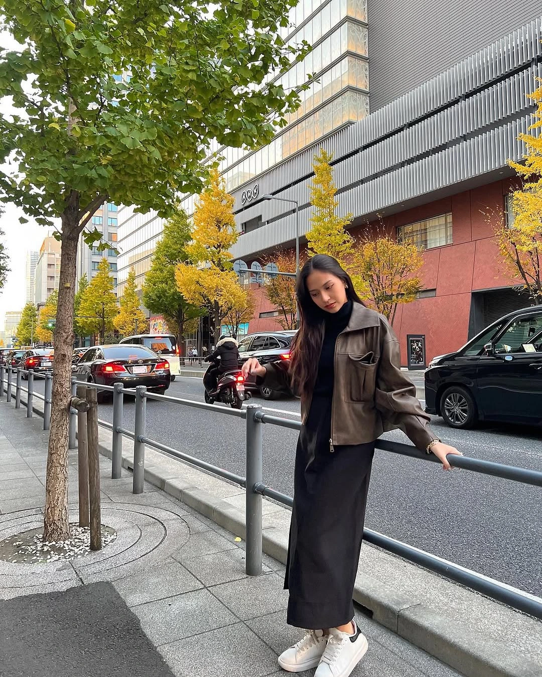 midi skirt fall outfit 2026 Minimal Monochrome Layers for Modern City Days
