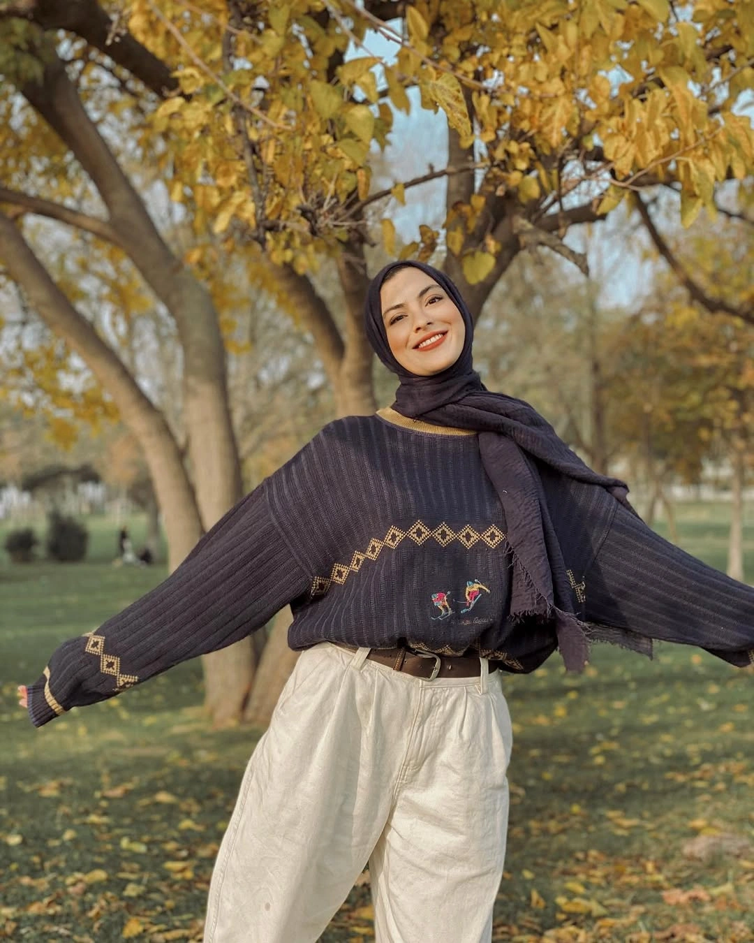 modest fall outfits 2026 Relaxed Knitwear That Makes Everyday Modest Style Feel Cozy