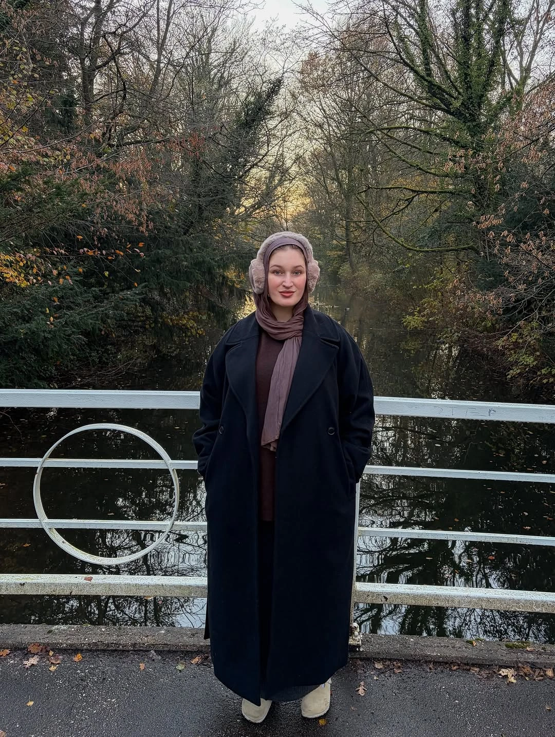 modest fall outfits 2026 Soft Neutral Tones That Feel Cozy Without Losing Elegance