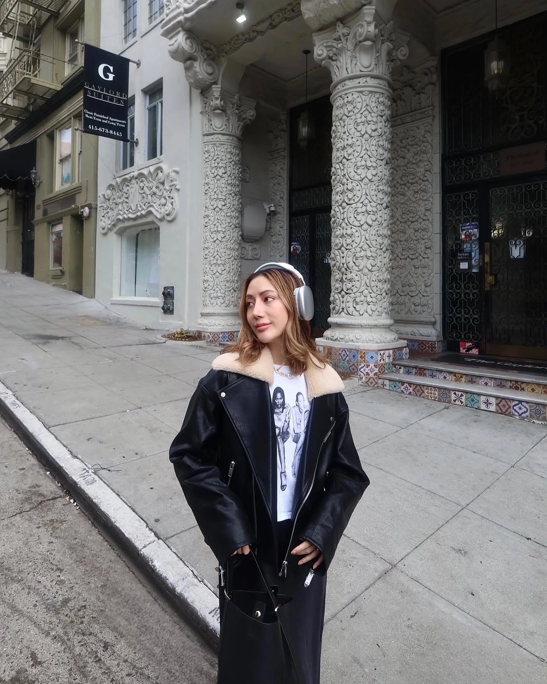 modest fall outfits 2026 Relaxed Leather Layers That Make Everyday Modesty Feel Effortless