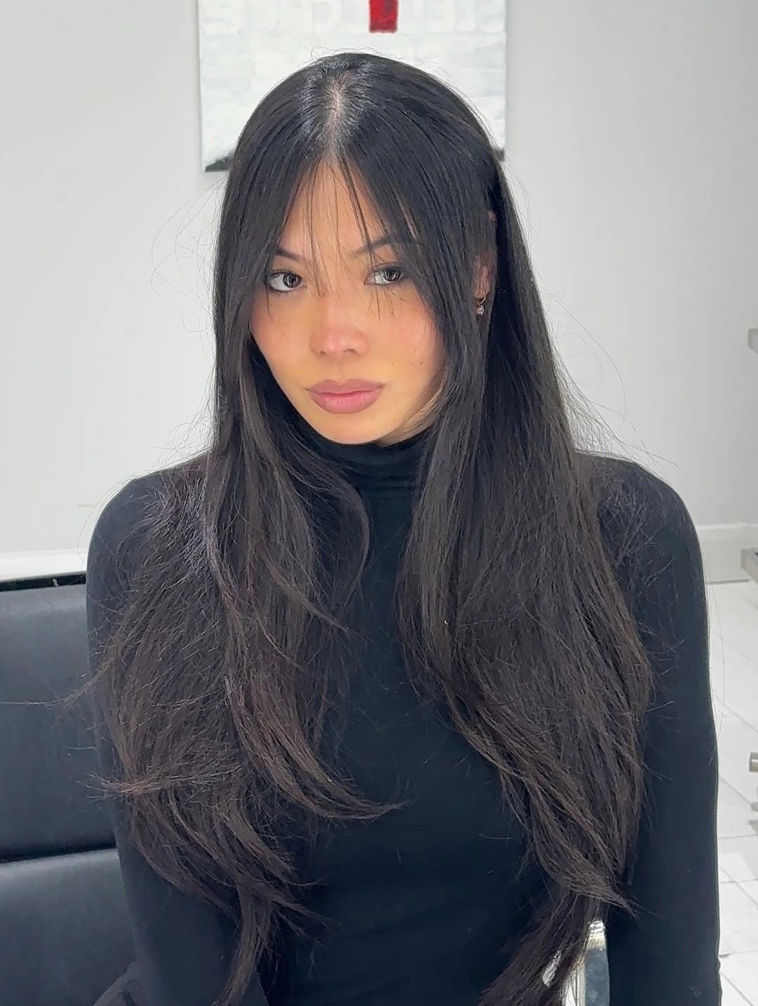 September hairstyles ideas 2026 Long Dark Layers With Airy Bangs