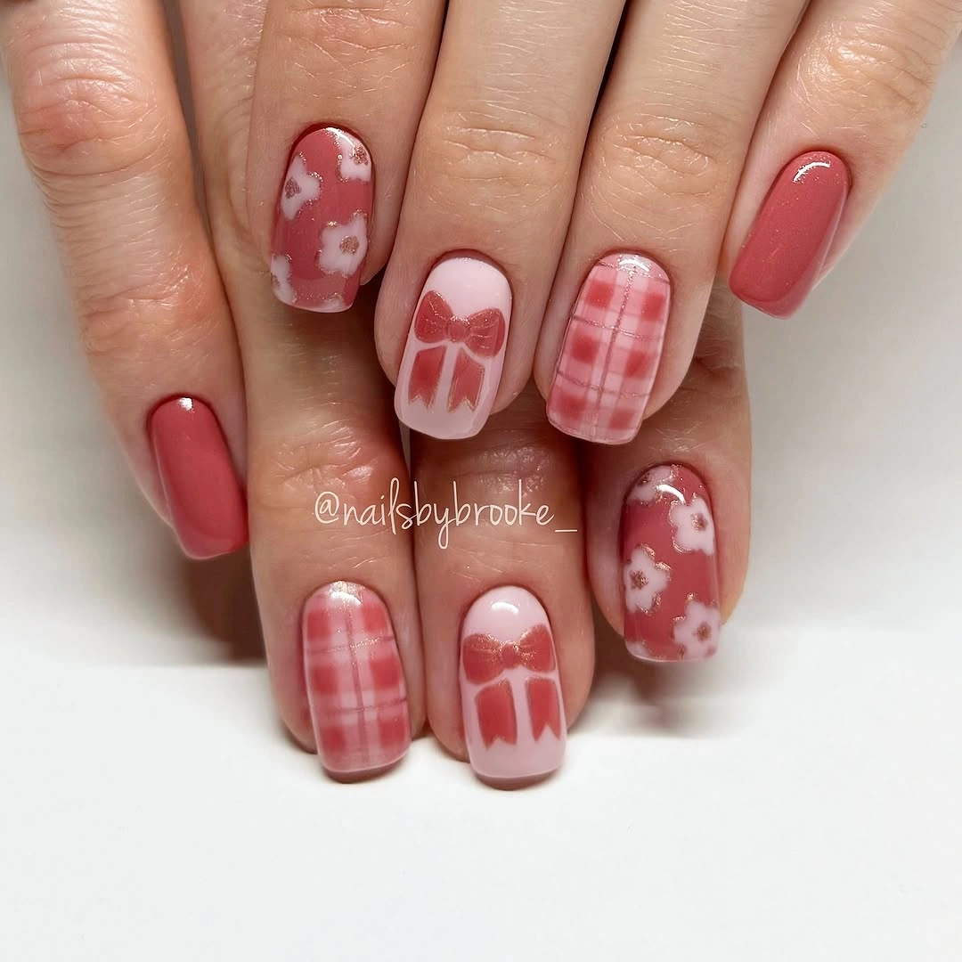 September nail designs 2026 Pink Plaid And Bow Short Squares