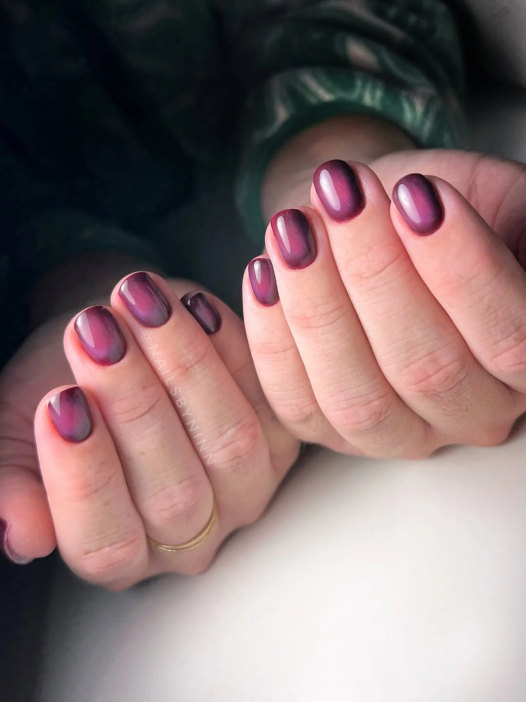 September nail designs 2026 Pink Chrome Short Nails