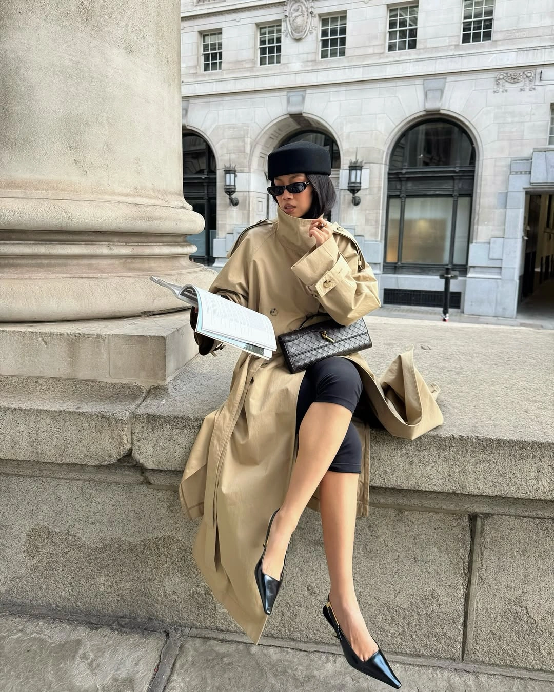 Trench coat fall outfits 2026 Tailored Trench and Black Accessories for Modern City Sophistication