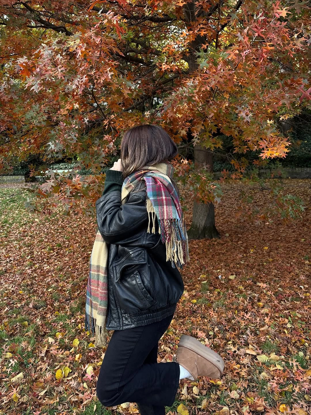 what are must-have fall outfits for 2026 Leather Jackets and Plaid Scarves That Define Autumn