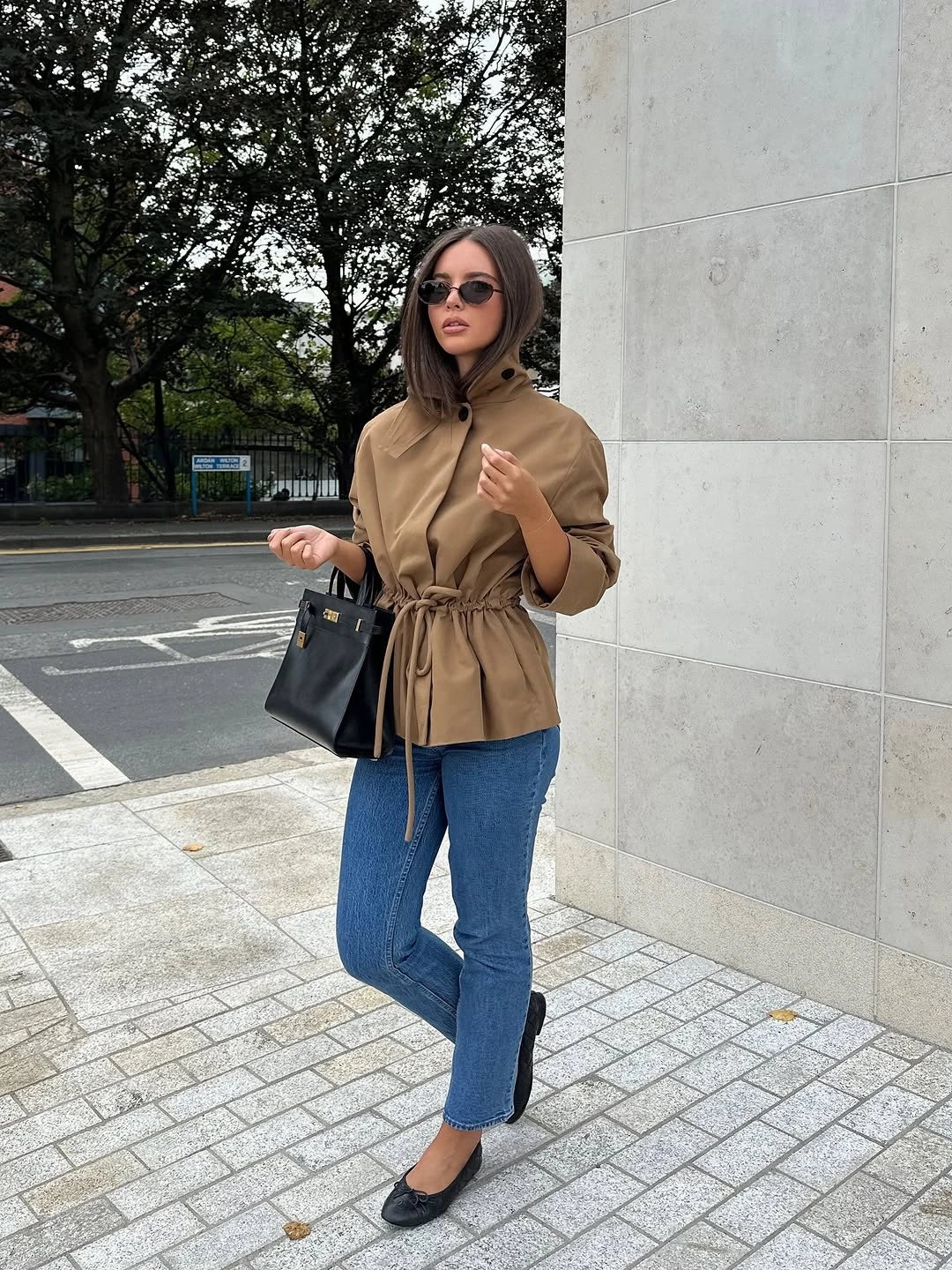 what are must-have fall outfits for 2026 Everyday Denim with Tailored Confidence
