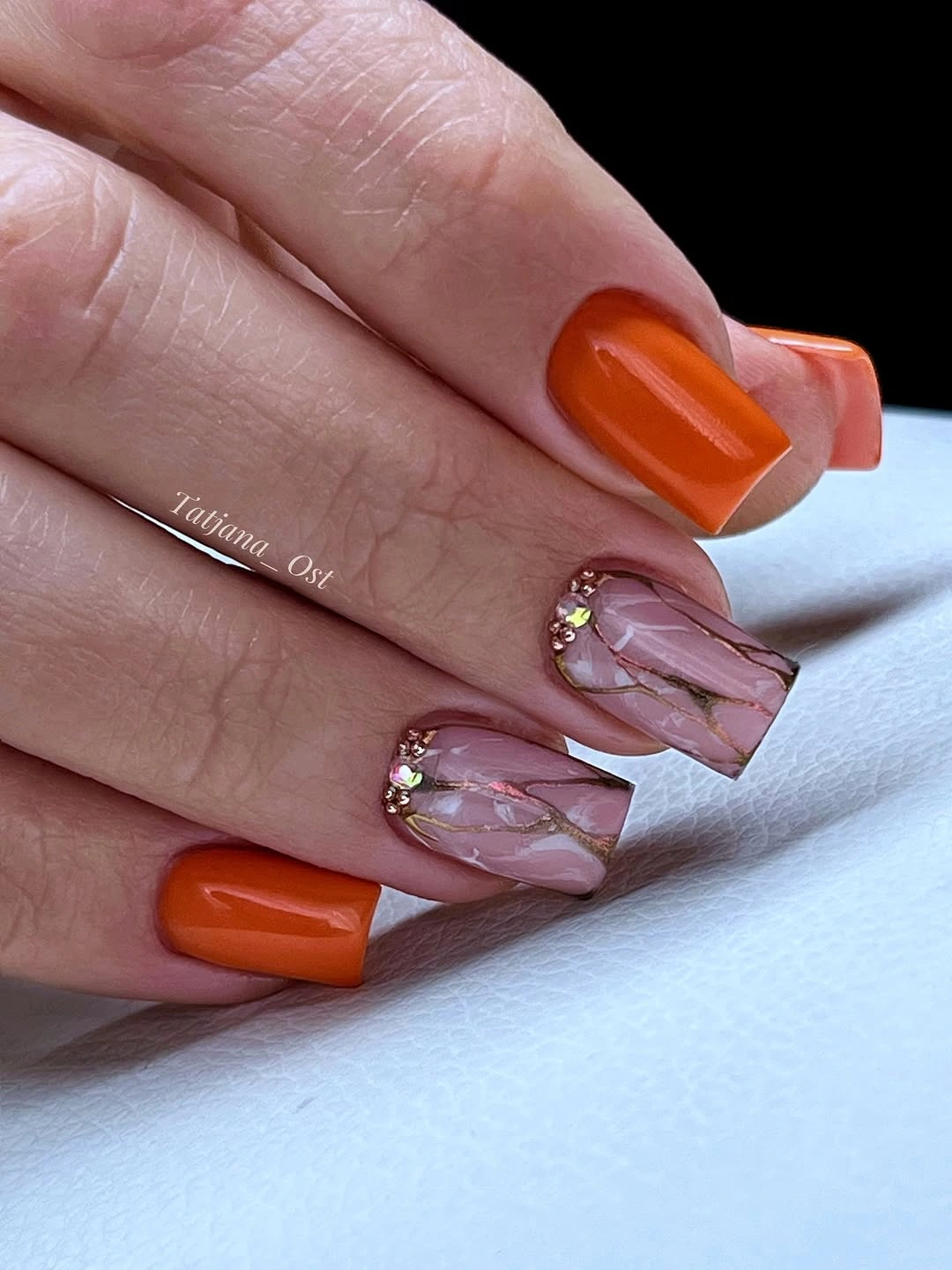 Orange and pink marble coffin nails with foil details