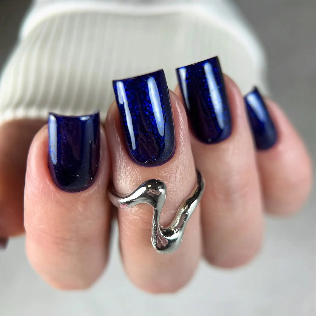 cobalt blue short square nails with silver edge