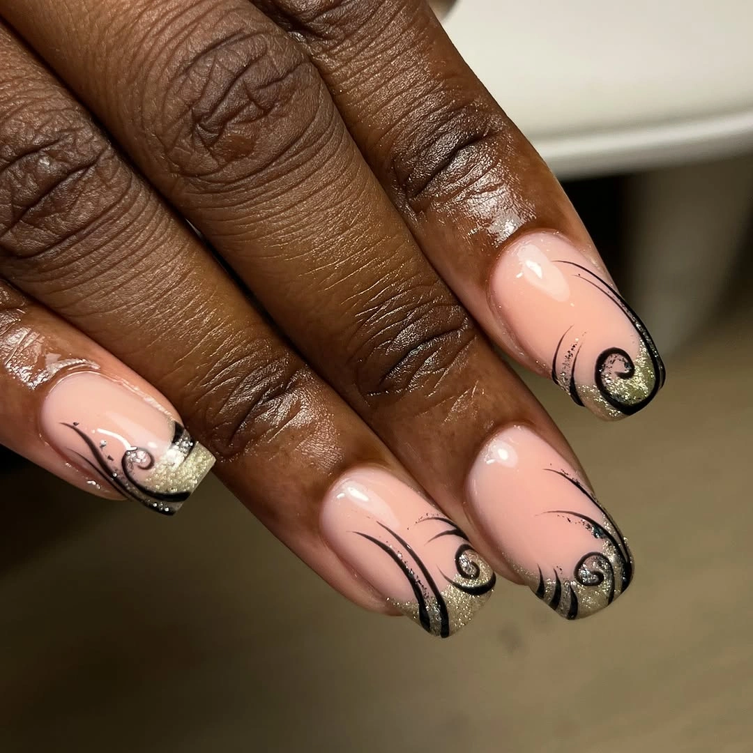 short blush nails with delicate black line art