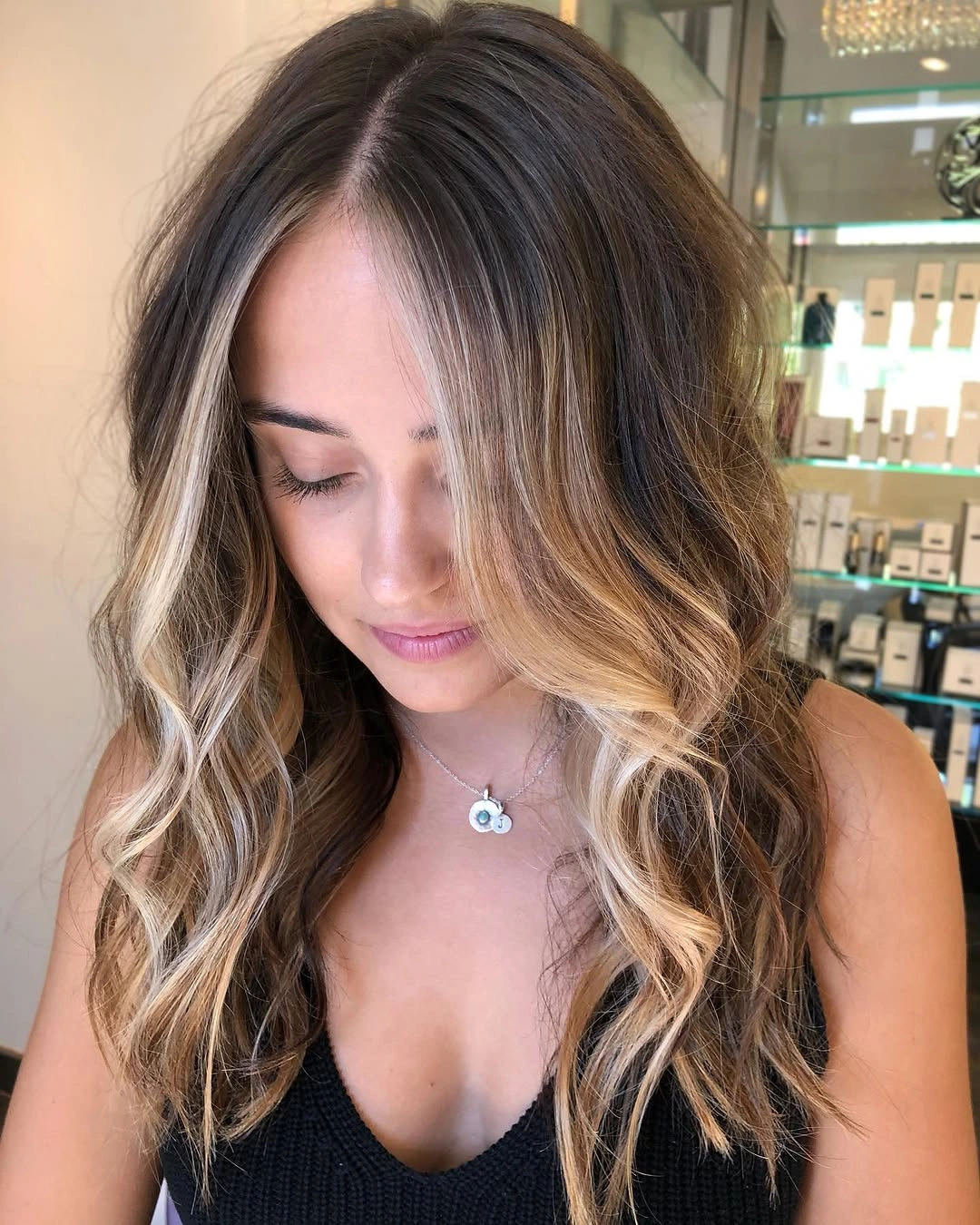 Long bronde waves with blended light face framing